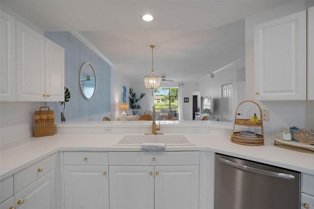 5290 HYLAND HILLS AVENUE 1916, Sarasota, FL 34241