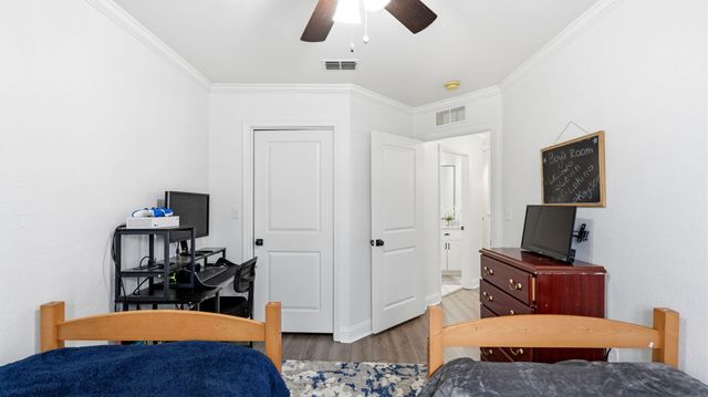 22 N Sand Palm Road 15, Freeport, FL 32439