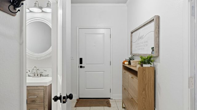 22 N Sand Palm Road 15, Freeport, FL 32439