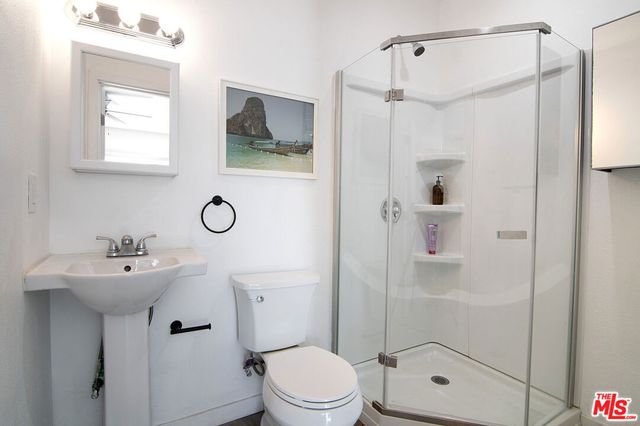 2843 S Holt Avenue, Los Angeles, CA 90034