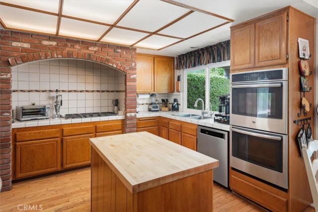 28239 Timothy Drive, Saugus, CA 91350