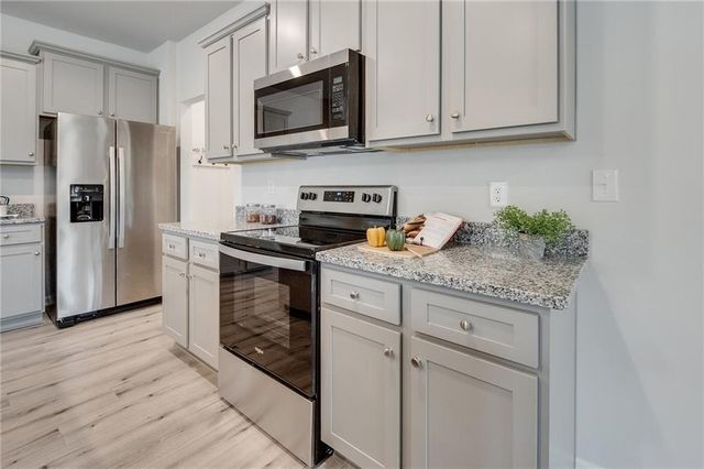 1709 Hillview Lane, Lithonia, GA 30058