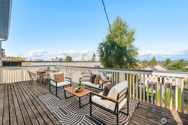 3413 Colby Avenue, Everett, WA 98201