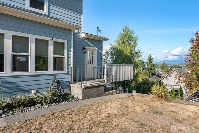 3413 Colby Avenue, Everett, WA 98201