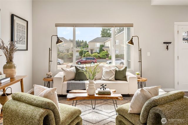 3413 Colby Avenue, Everett, WA 98201