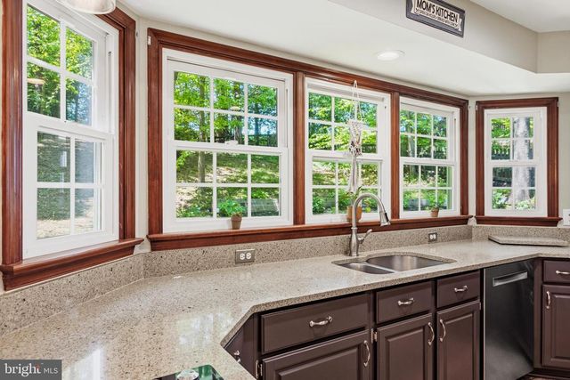 2023 STATE ROOM DR, Stafford, VA 22554