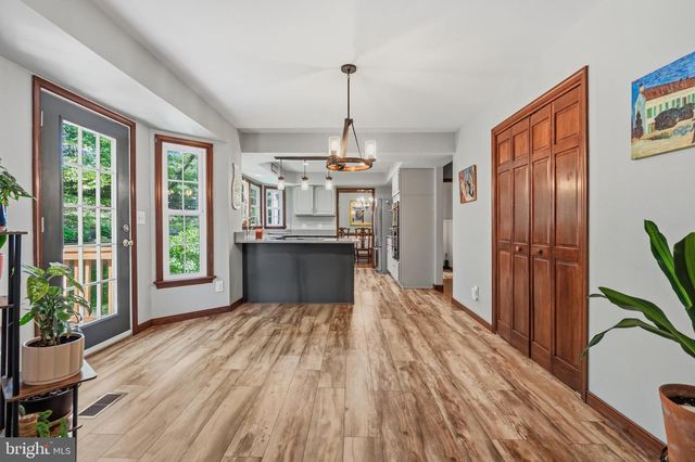 2023 STATE ROOM DR, Stafford, VA 22554