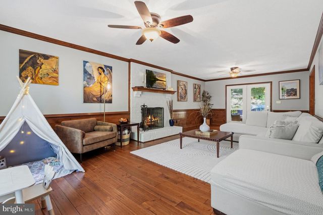 2023 STATE ROOM DR, Stafford, VA 22554