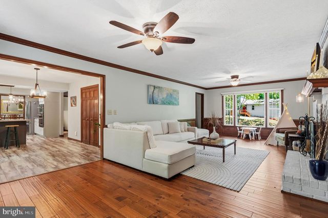 2023 STATE ROOM DR, Stafford, VA 22554
