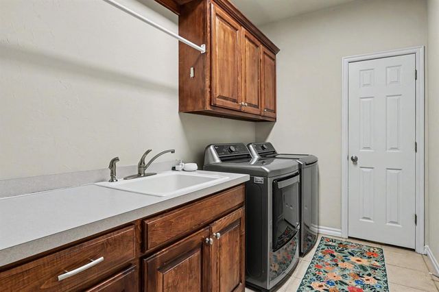 15419 Monarch Lane, Edmond, OK 73013