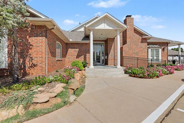 15419 Monarch Lane, Edmond, OK 73013