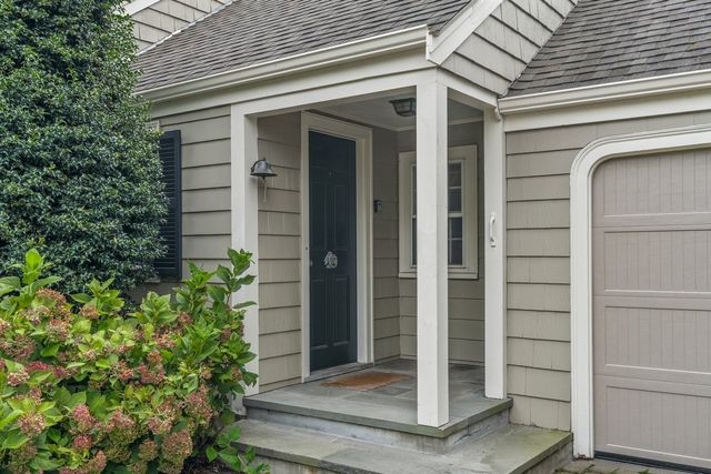 11 Cedar Lane, Cohasset, MA 02025