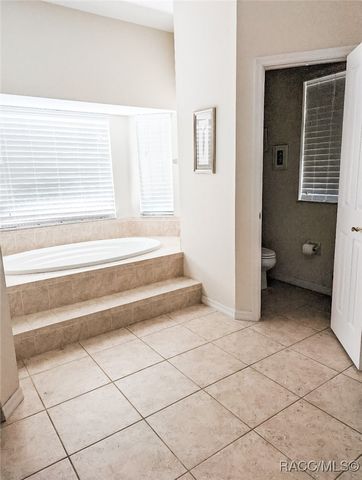 10043 W Dublin Street, Crystal River, FL 34428