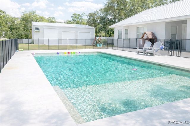 10043 W Dublin Street, Crystal River, FL 34428