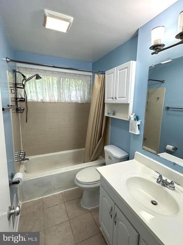 4435 BRIARWOOD CT S, Annandale, VA 22003
