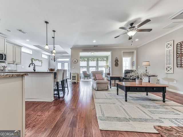 314 Laurel Lookout Hills, Canton, GA 30114