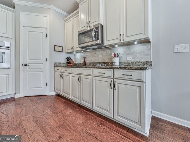 314 Laurel Lookout Hills, Canton, GA 30114