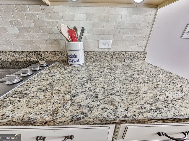 314 Laurel Lookout Hills, Canton, GA 30114