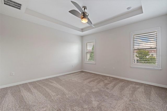 568 53RD AVENUE N, St Petersburg, FL 33703