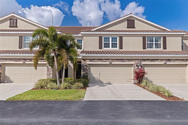 568 53RD AVENUE N, St Petersburg, FL 33703