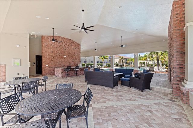 568 53RD AVENUE N, St Petersburg, FL 33703