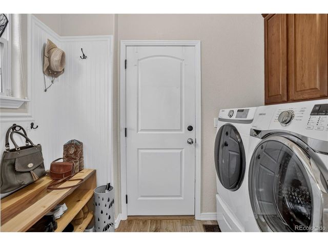8556 Winding Passage Dr, Colorado Springs, CO 80924