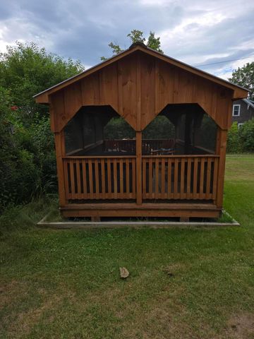 6711 NYS Route 86, Jay, NY 12941