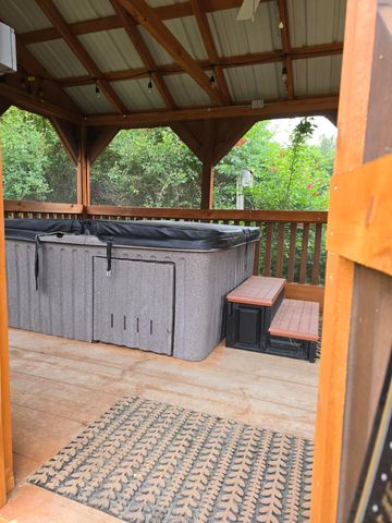 6711 NYS Route 86, Jay, NY 12941