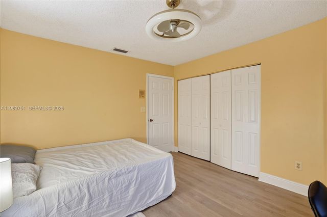 11501 SW 9th Ct, Pembroke Pines, FL 33025