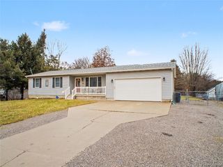 5430 W Frances Road, Vienna Charter Township, MI 48420
