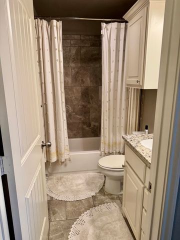 1207 N Vale Avenue, Lubbock, TX 79416