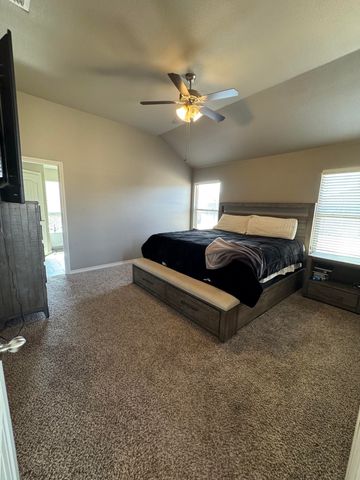 1207 N Vale Avenue, Lubbock, TX 79416