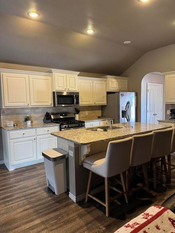 1207 N Vale Avenue, Lubbock, TX 79416