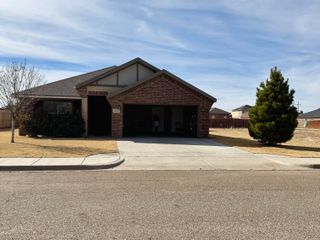 1207 N Vale Avenue, Lubbock, TX 79416