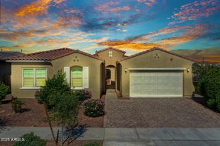 17450 W WOOD Drive, Surprise, AZ 85388
