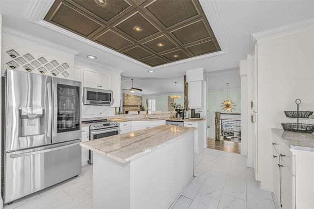 6009 BAYWAY COURT, New Port Richey, FL 34652