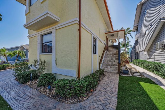 6009 BAYWAY COURT, New Port Richey, FL 34652