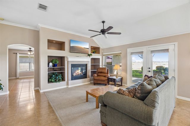 9221 Perimeter Street, Denton, TX 76207