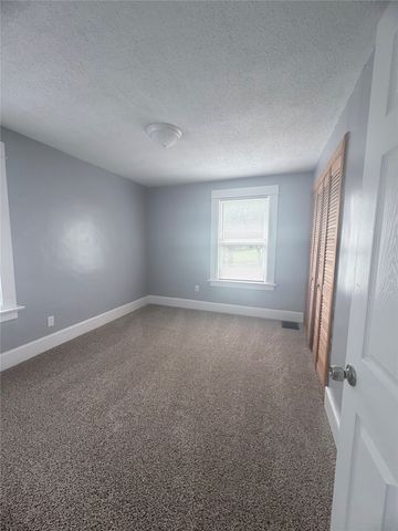 1016 W 23RD Street, Erie, PA 16502