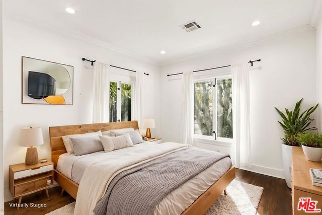 524 N Kilkea Drive, Los Angeles, CA 90048