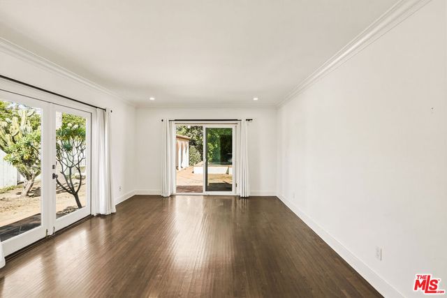 524 N Kilkea Drive, Los Angeles, CA 90048