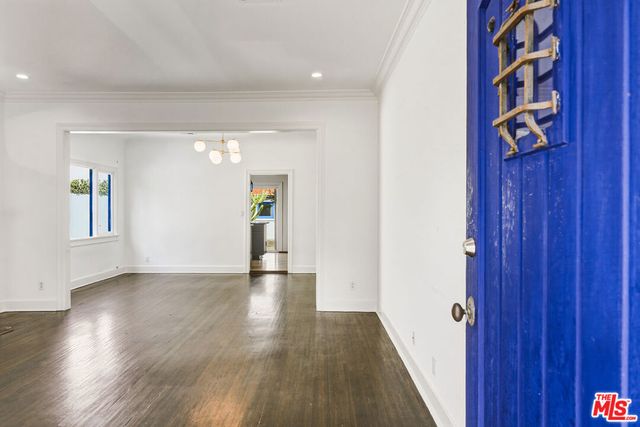 524 N Kilkea Drive, Los Angeles, CA 90048