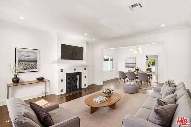 524 N Kilkea Drive, Los Angeles, CA 90048