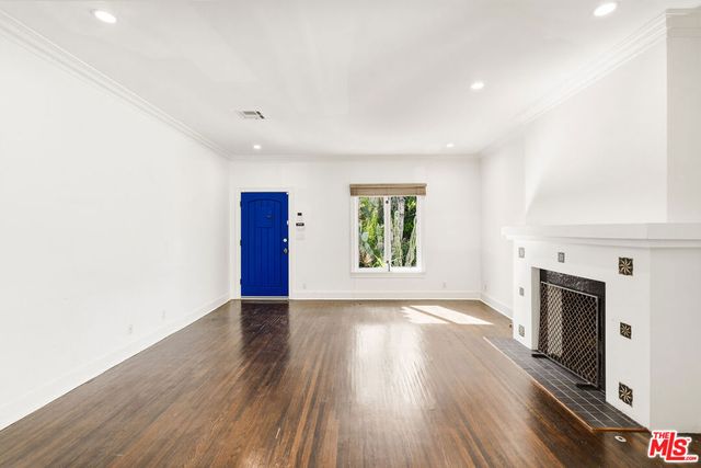 524 N Kilkea Drive, Los Angeles, CA 90048