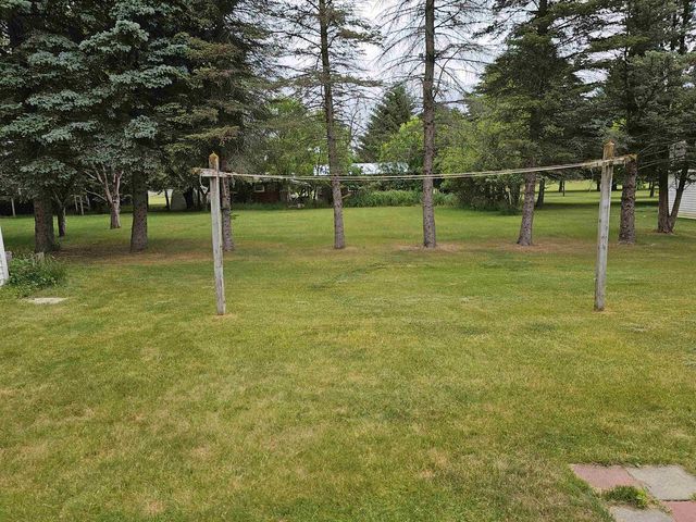 817 HIGH STREET, Wild Rose, WI 54984