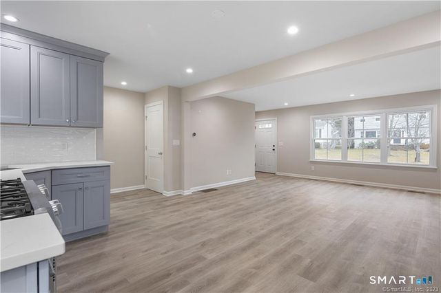 10 Grace Street, New Canaan, CT 06840