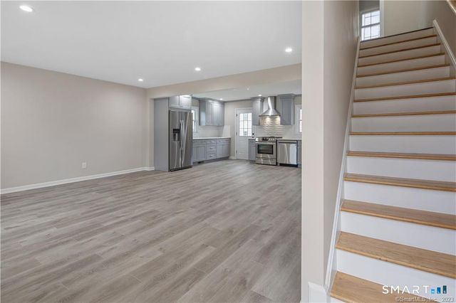 10 Grace Street, New Canaan, CT 06840