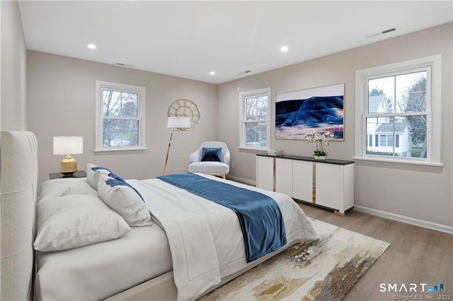 10 Grace Street, New Canaan, CT 06840
