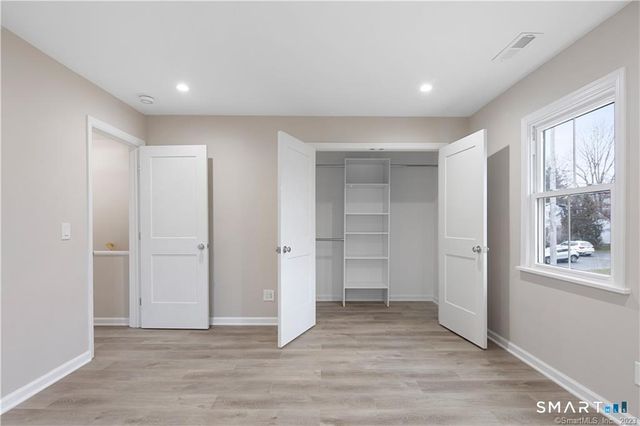 10 Grace Street, New Canaan, CT 06840