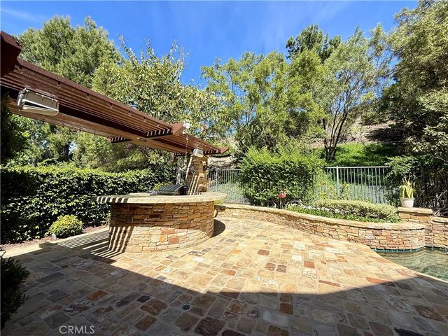12 Basilica Pl, Ladera Ranch, CA 92694